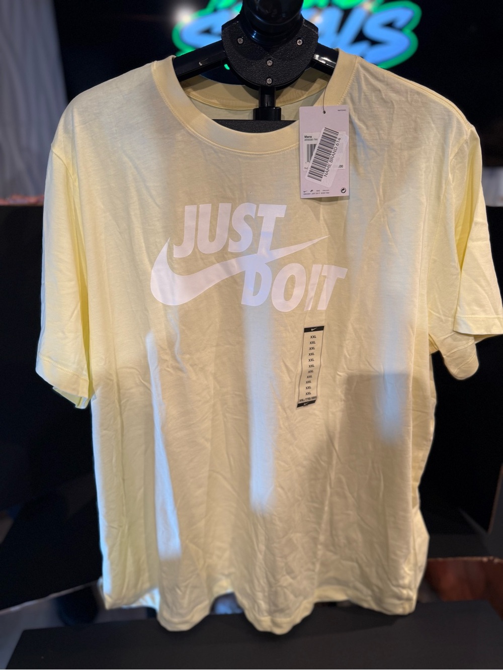 Nike Men’s Short-Sleeve 'Just Do It' T-Shirt - Light Yellow